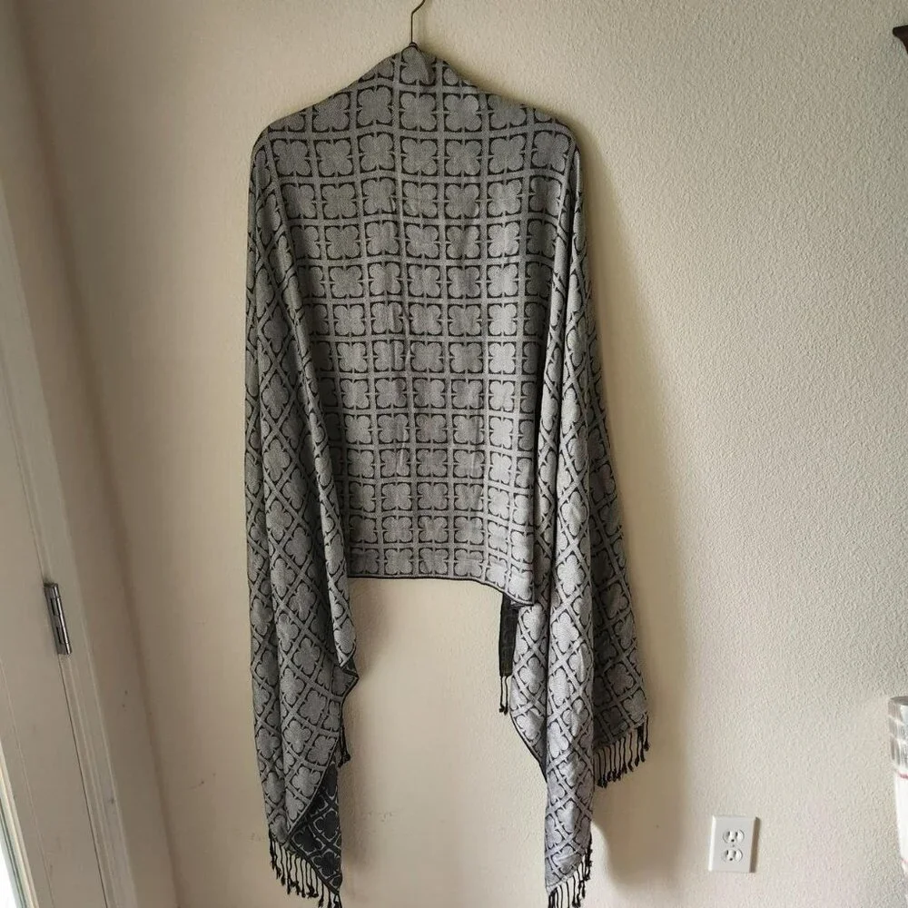 Vintage women grey